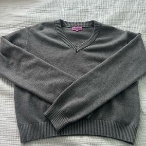 Gray V-Neck Woman’s Sweater Edikted